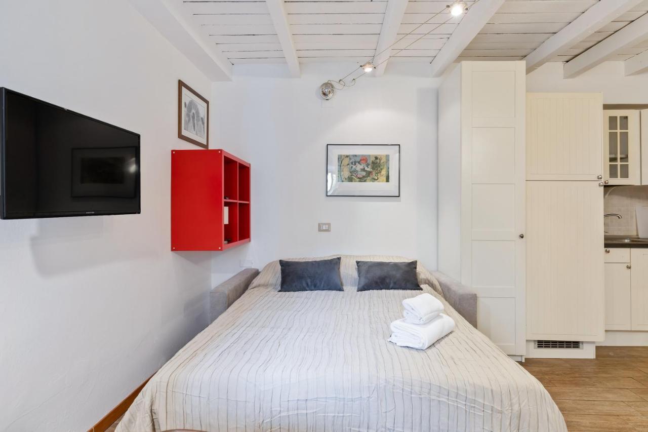 Joivy Beautiful Studio For 2 Near Sempione Park ميلان المظهر الخارجي الصورة